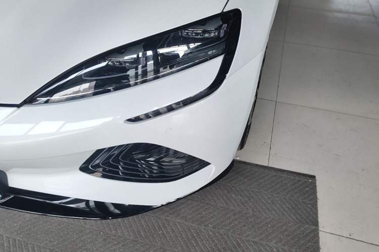Used BYD Seal 2022 700 km Long-Range Rear-Wheel-Drive Version Left Front Headlight