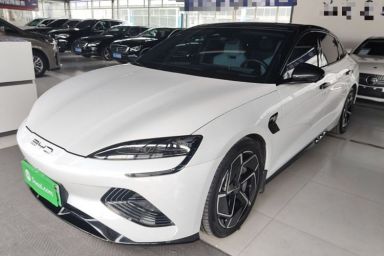 Used BYD Seal 2022 700 km Long-Range Rear-Wheel-Drive Version