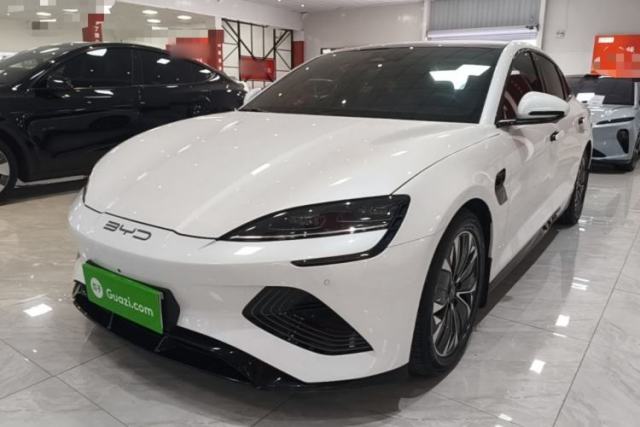 Used BYD Seal 2022 550 km Standard Range Rear-Wheel Drive Prestige Version