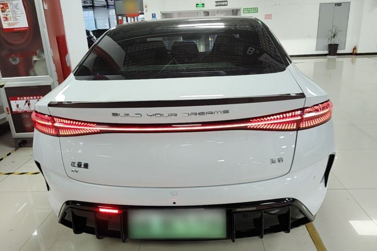 Used BYD Seal 2022 550 km Standard Range Rear-Wheel Drive Prestige Version Rear