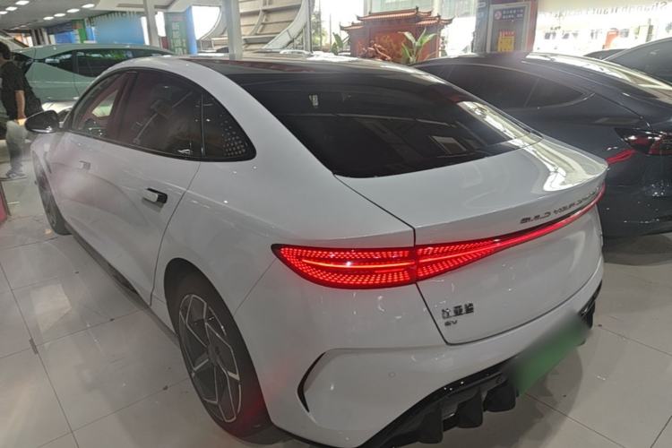 Used BYD Seal 2022 700 km Long-Range Rear-Wheel-Drive Version Rear Left 45 Deg