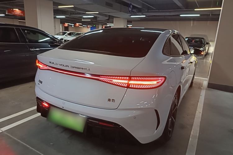 Used BYD Seal 2022 700 km Long-Range Rear-Wheel-Drive Version Rear Right 45 Deg