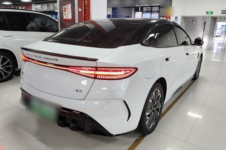 Used BYD Seal 2022 550 km Standard Range Rear-Wheel Drive Prestige Version Rear Right 45 Deg