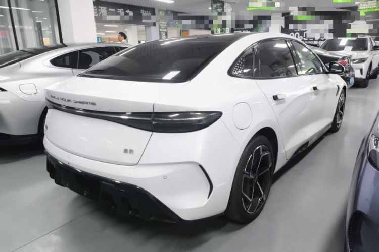 Used BYD Seal 2022 700 km Long-Range Rear-Wheel-Drive Version Rear Right 45 Deg