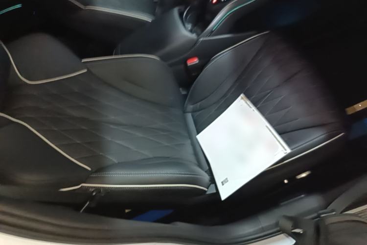 Used BYD Seal 2022 700 km Long-Range Rear-Wheel-Drive Version Right Front Seat