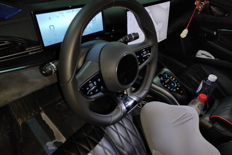 Used BYD Seal 2022 700 km Long-Range Rear-Wheel-Drive Version Steering Wheel