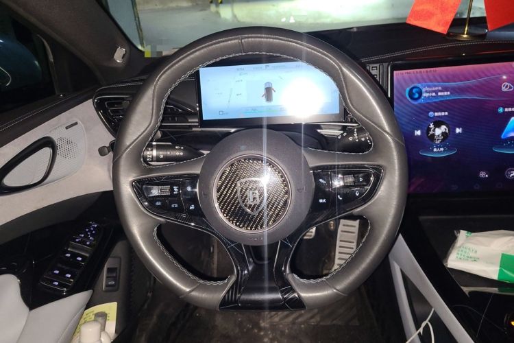 Used BYD Seal 2022 700 km Long-Range Rear-Wheel-Drive Version Steering Wheel