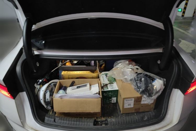 Used BYD Seal 2022 700 km Long-Range Rear-Wheel-Drive Version Trunk