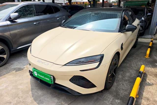 Used BYD Seal 2022 700 km Long-Range Rear-Wheel-Drive Version