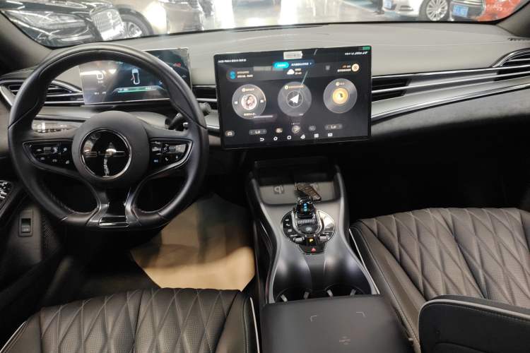 Used BYD Seal 2023 Champion Edition 550km Elite Model Audio And AC Panel