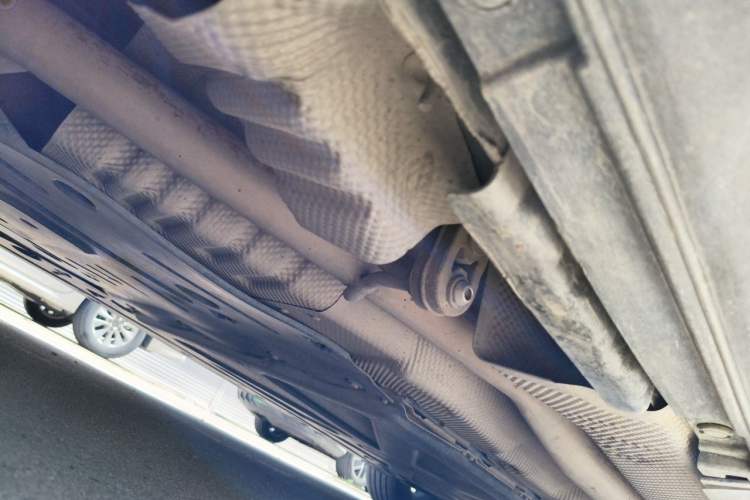 Used BYD Seal 2023 DM-i 1.5T 121km Flagship Model Chassis Front Right