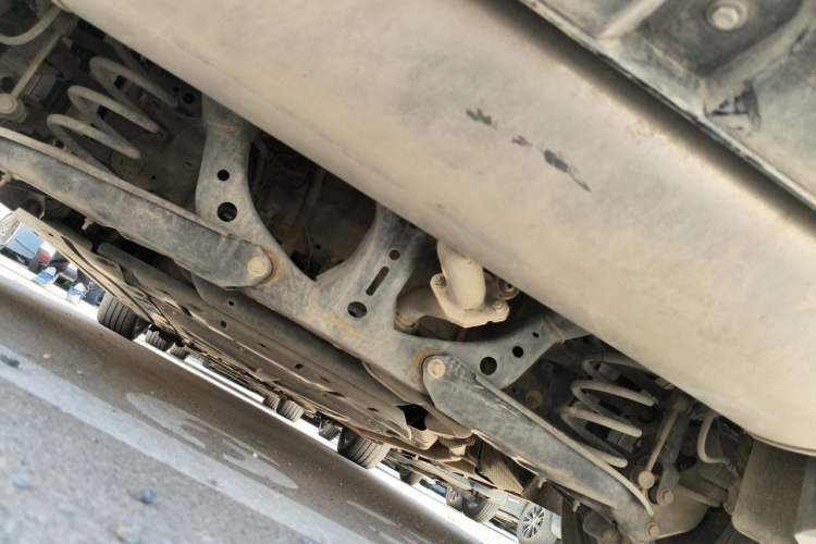 Used BYD Seal 2023 DM-i 1.5T 121km Flagship Model Chassis Front