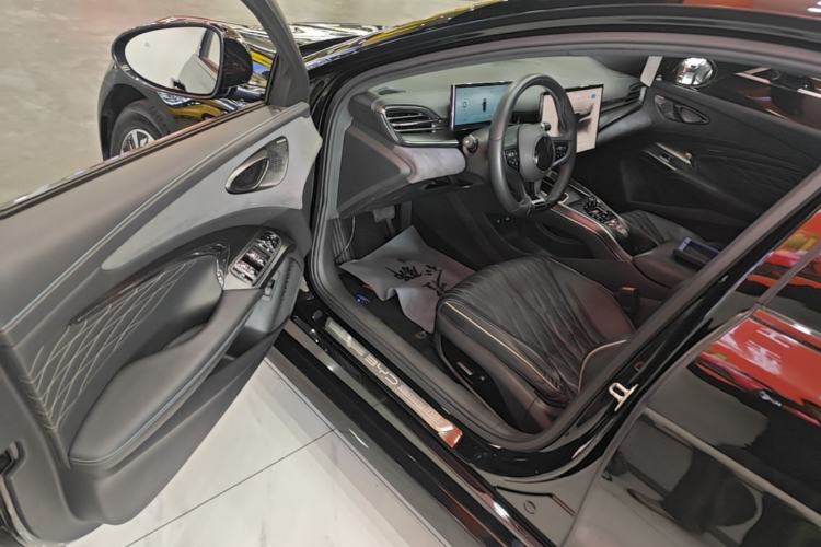 Used BYD Seal 2023 Champion Edition 550km Prestige Model Driver Seat