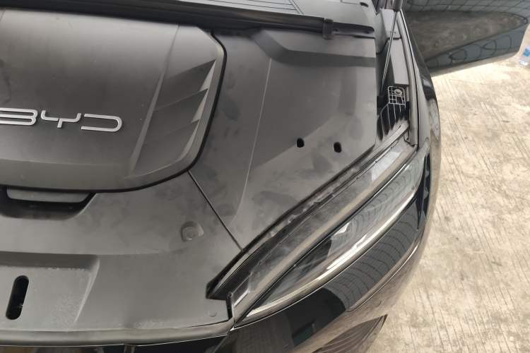 Used BYD Seal 2023 Champion Edition 650km All-Wheel-Drive Performance Version Engine Bay Left