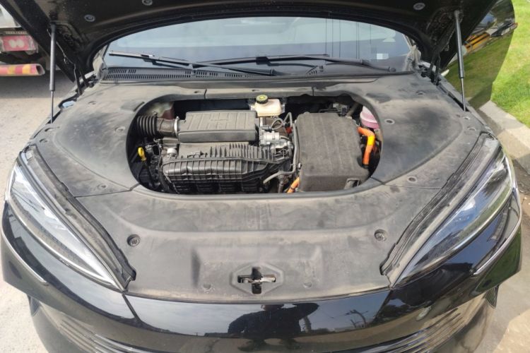 Used BYD Seal 2023 DM-i 1.5L 121km Luxury Model Engine Bay