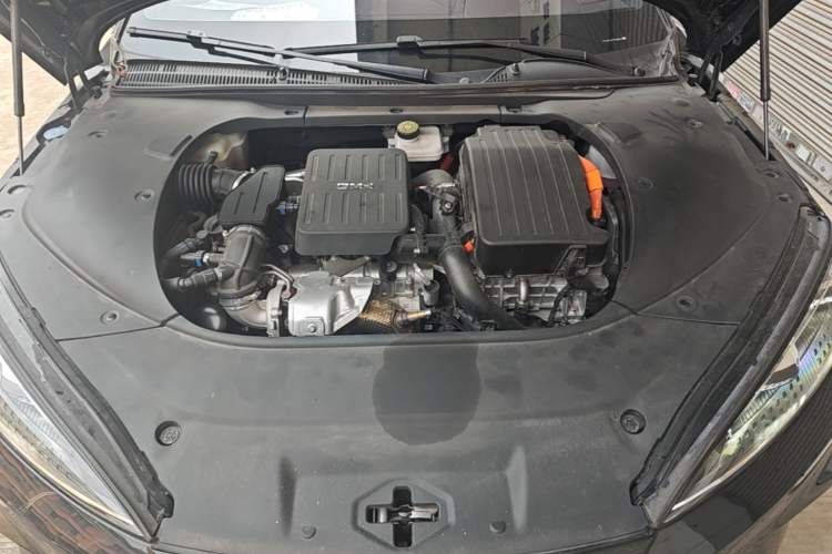 Used BYD Seal 2023 DM-i 1.5T 121km Prestige Model Engine Bay