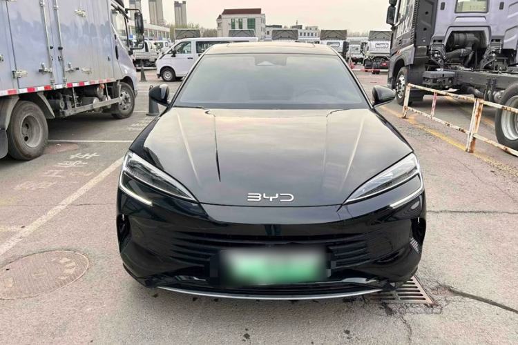 Used BYD Seal 2023 DM-i 1.5L 121km Prestige Model Exterior 1