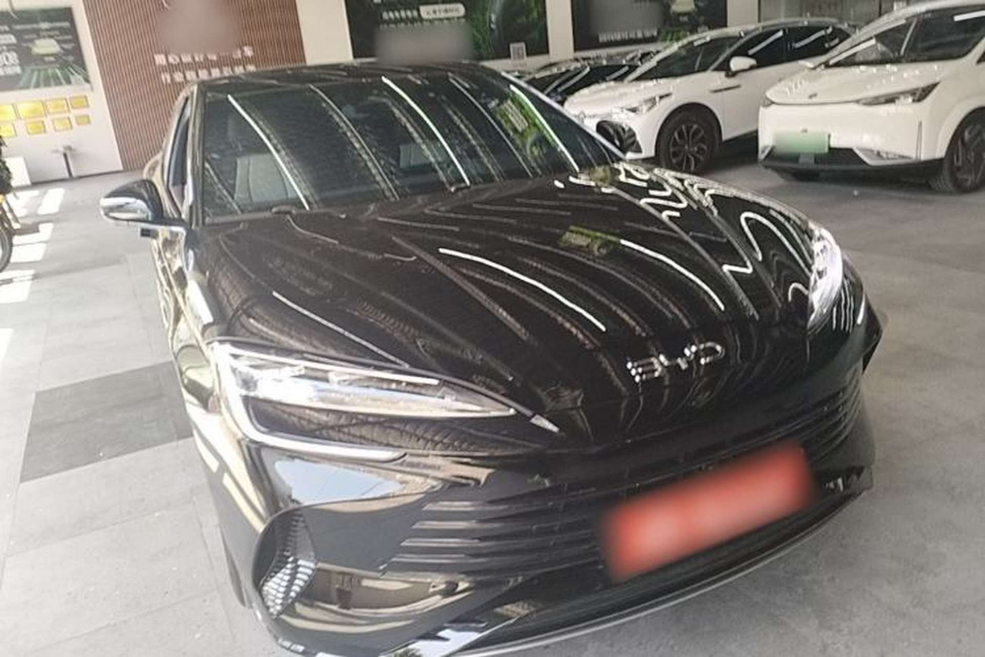 Used BYD Seal 2023 DM-i 1.5T 121km Prestige Model Exterior 1