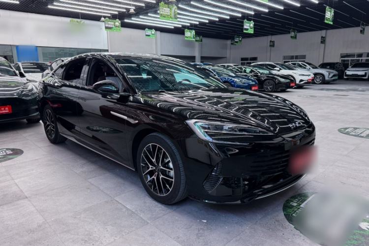Used BYD Seal 2023 DM-i 1.5T 121km Prestige Model Exterior 4
