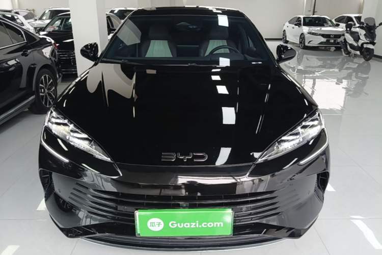 Used BYD Seal 2023 DM-i 1.5T 121km Flagship Model Front