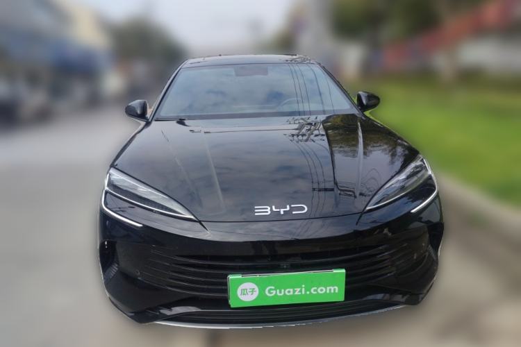 Used BYD Seal 2023 DM-i 1.5L 121km Luxury Model Front