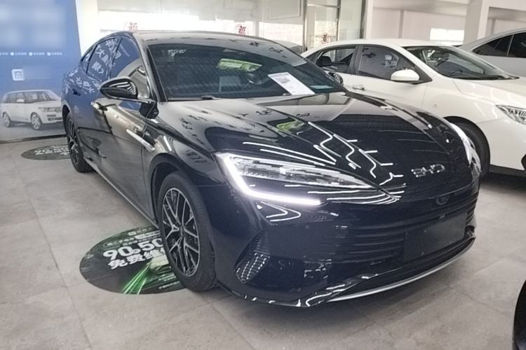 Used BYD Seal 2023 DM-i 1.5T 121km Prestige Model Front Right 45 Deg