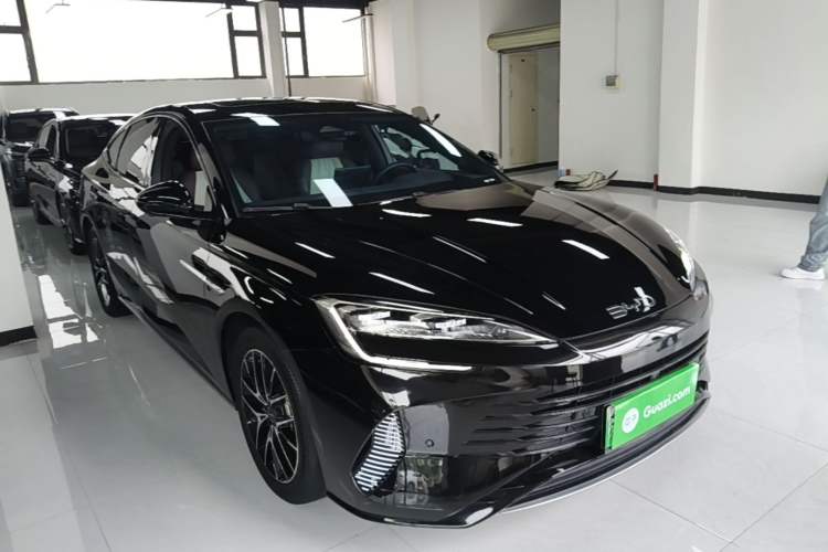Used BYD Seal 2023 DM-i 1.5T 121km Flagship Model Front Right 45 Deg