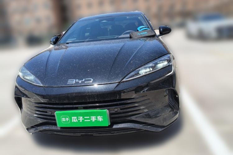 Used BYD Seal 2023 DM-i 1.5T 121km Flagship Model Front
