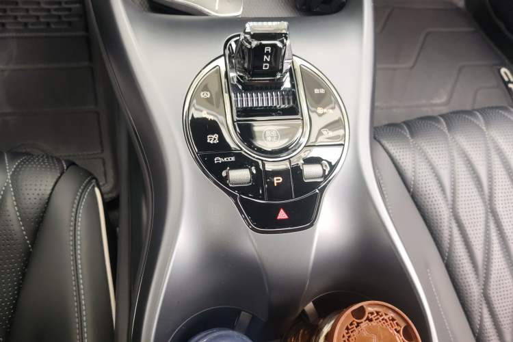 Used BYD Seal 2023 Champion Edition 650km All-Wheel-Drive Performance Version Gear Lever