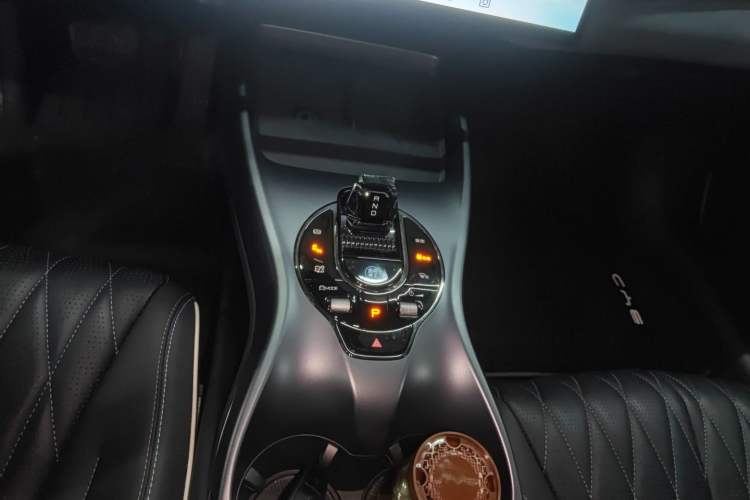 Used BYD Seal 2023 Champion Edition 700km Performance Version Gear Lever