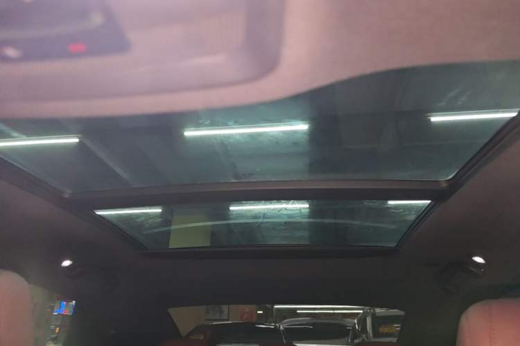 Used BYD Seal 2023 DM-i 1.5T 121km Prestige Model Headliner