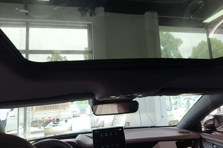 Used BYD Seal 2023 DM-i 1.5T 121km Flagship Model Headliner