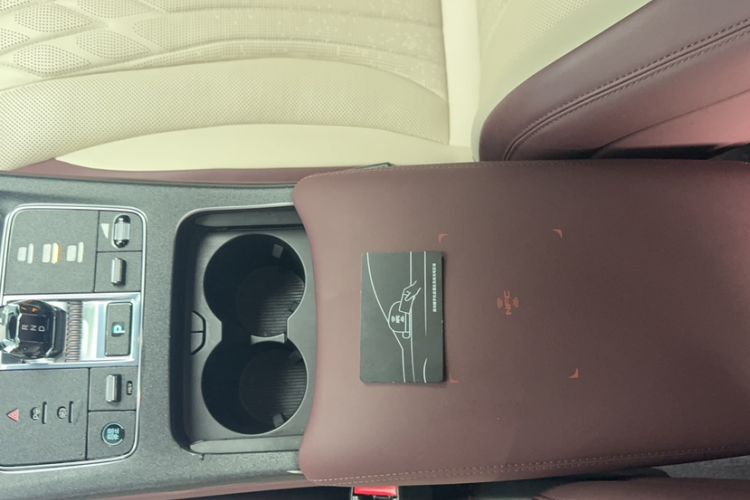 Used BYD Seal 2023 DM-i 1.5T 121km Flagship Model Interior 2