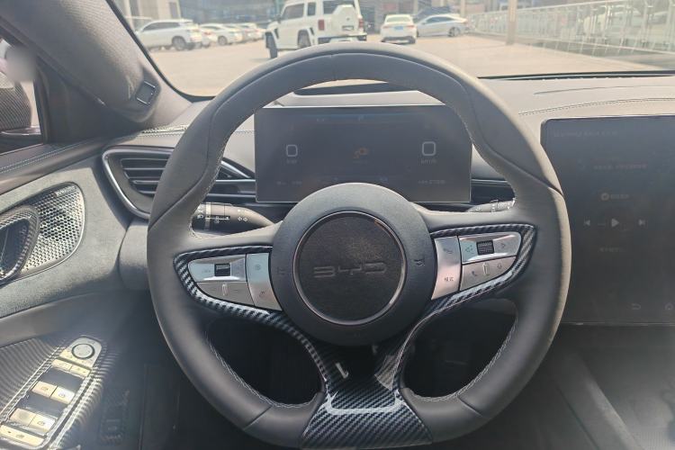 Used BYD Seal 2023 Champion Edition 700km Performance Version Interior 2