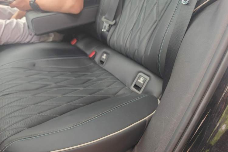 Used BYD Seal 2023 Champion Edition 550km Prestige Model Left Front Seat