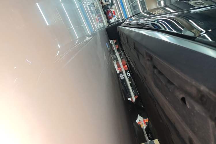 Used BYD Seal 2023 DM-i 1.5T 121km Prestige Model Left Side Sill