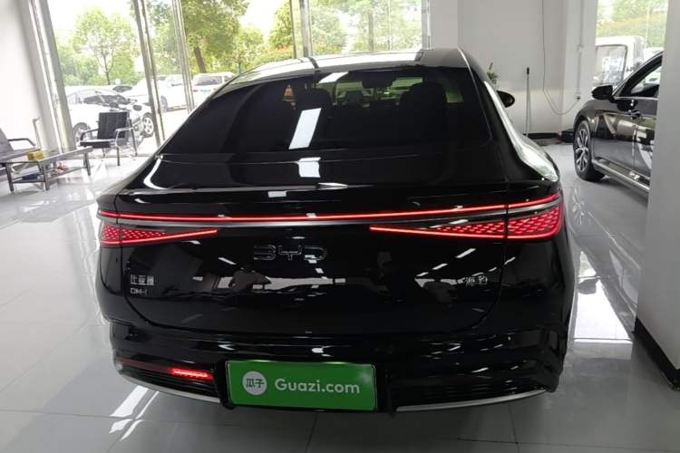 Used BYD Seal 2023 DM-i 1.5T 121km Flagship Model Rear