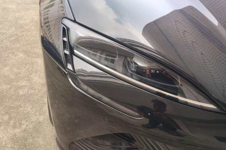 Used BYD Seal 2023 Champion Edition 650km All-Wheel-Drive Performance Version Right Front Headlight