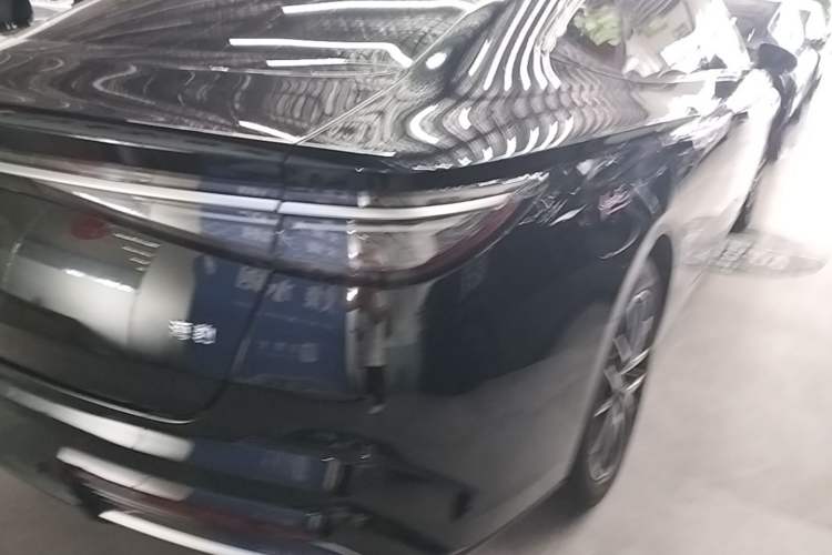 Used BYD Seal 2023 DM-i 1.5T 121km Prestige Model Right Rear Taillight
