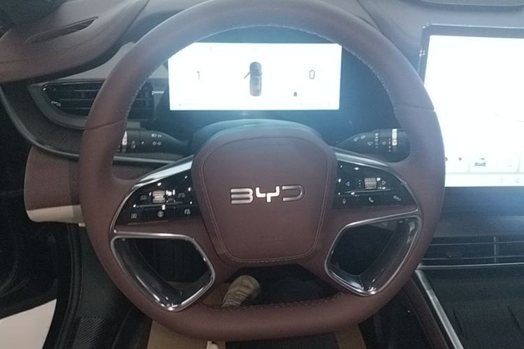 Used BYD Seal 2023 DM-i 1.5T 121km Prestige Model Steering Wheel