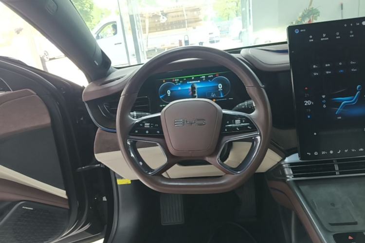 Used BYD Seal 2023 DM-i 1.5T 121km Flagship Model Steering Wheel