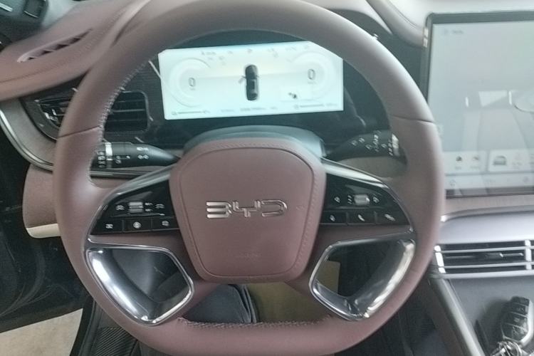 Used BYD Seal 2023 DM-i 1.5T 121km Prestige Model Steering Wheel