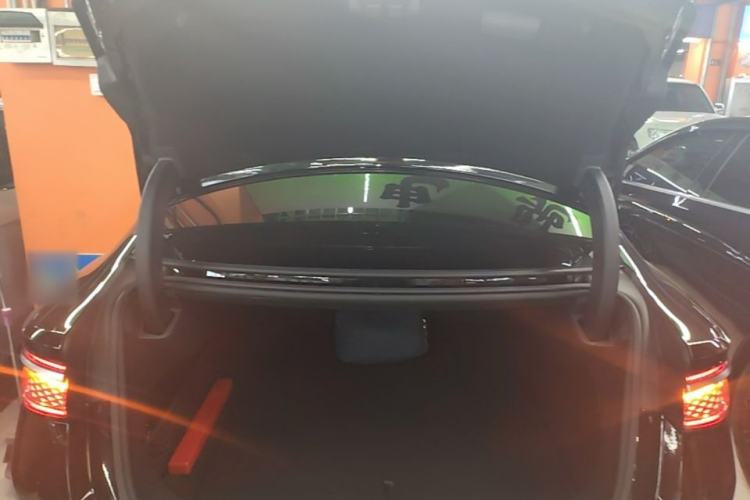 Used BYD Seal 2023 DM-i 1.5L 121km Luxury Model Trunk