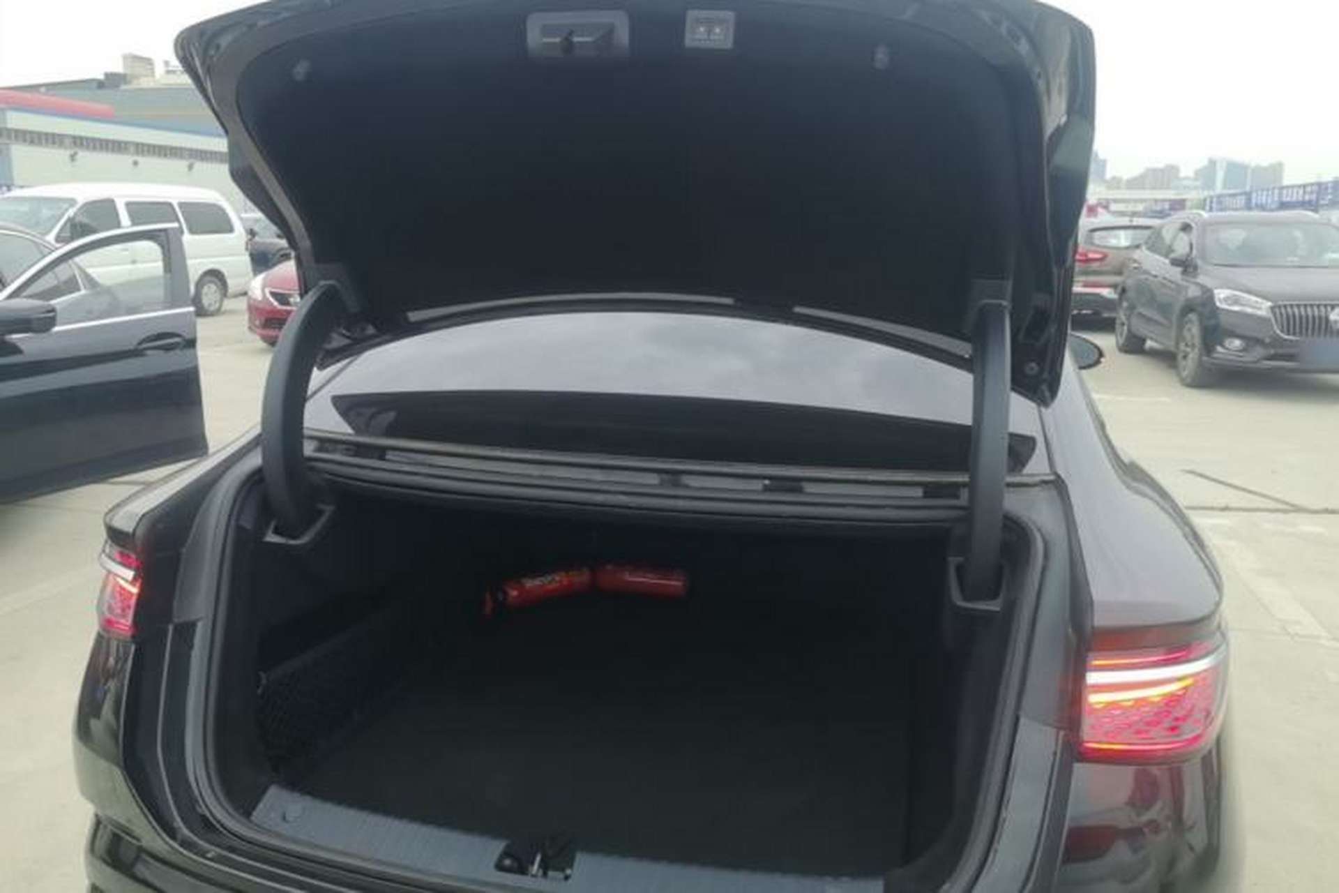 Used BYD Seal 2023 DM-i 1.5T 121km Flagship Model Trunk