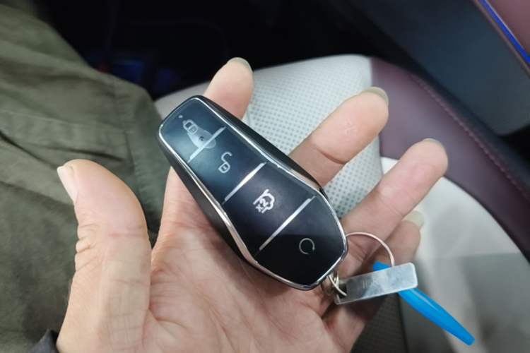 Used BYD Seal 2023 DM-i 1.5T 121km Flagship Model Vehicle Key
