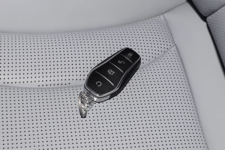 Used BYD Seal 2023 DM-i 1.5L 121km Luxury Model Vehicle Key
