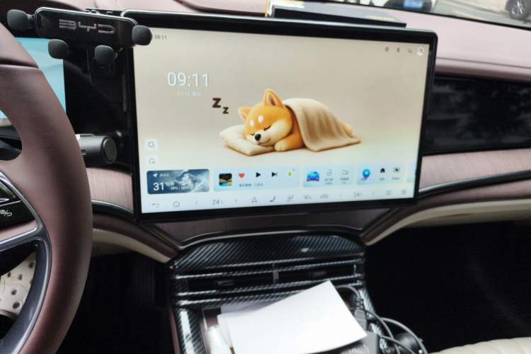 Used BYD Seal 2023 DM-i 1.5T 121km Flagship Model Audio And AC Panel