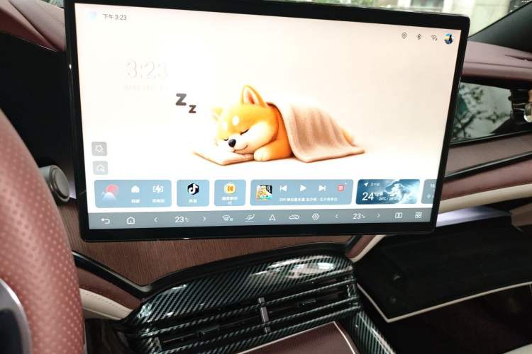 Used BYD Seal 2023 DM-i 1.5T 121km Prestige Model Audio And AC Panel