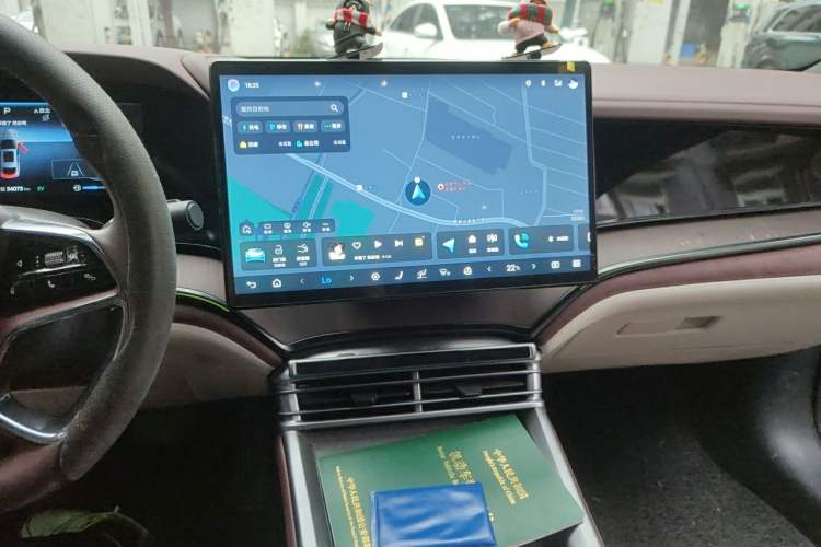 Used BYD Seal 2023 DM-i 1.5L 121km Prestige Model Audio And AC Panel