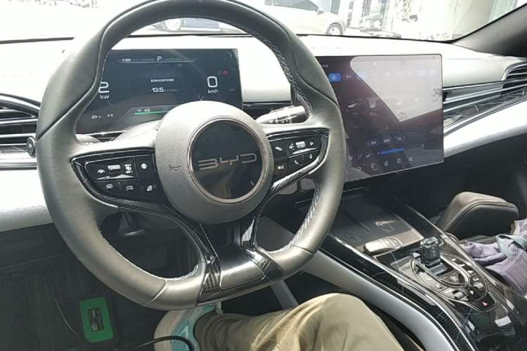 Used BYD Seal 2023 Champion Edition 550km Prestige Model Center Console